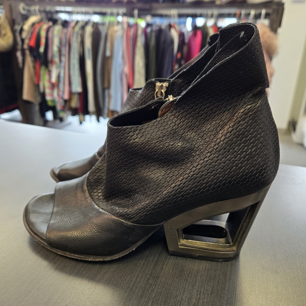 A.S.98 Black Leather Heeled Boots
